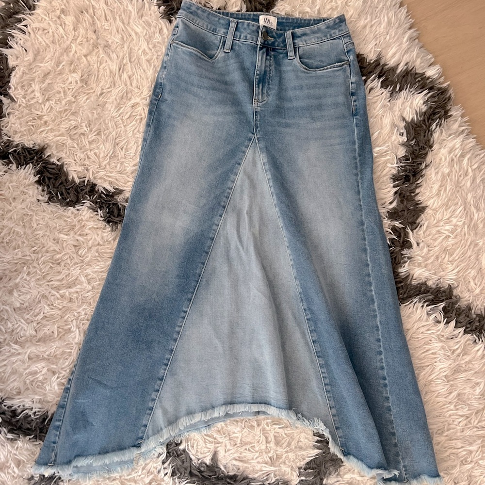 Long denim jeanskirt